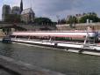  bateau de croisière sur la Seine